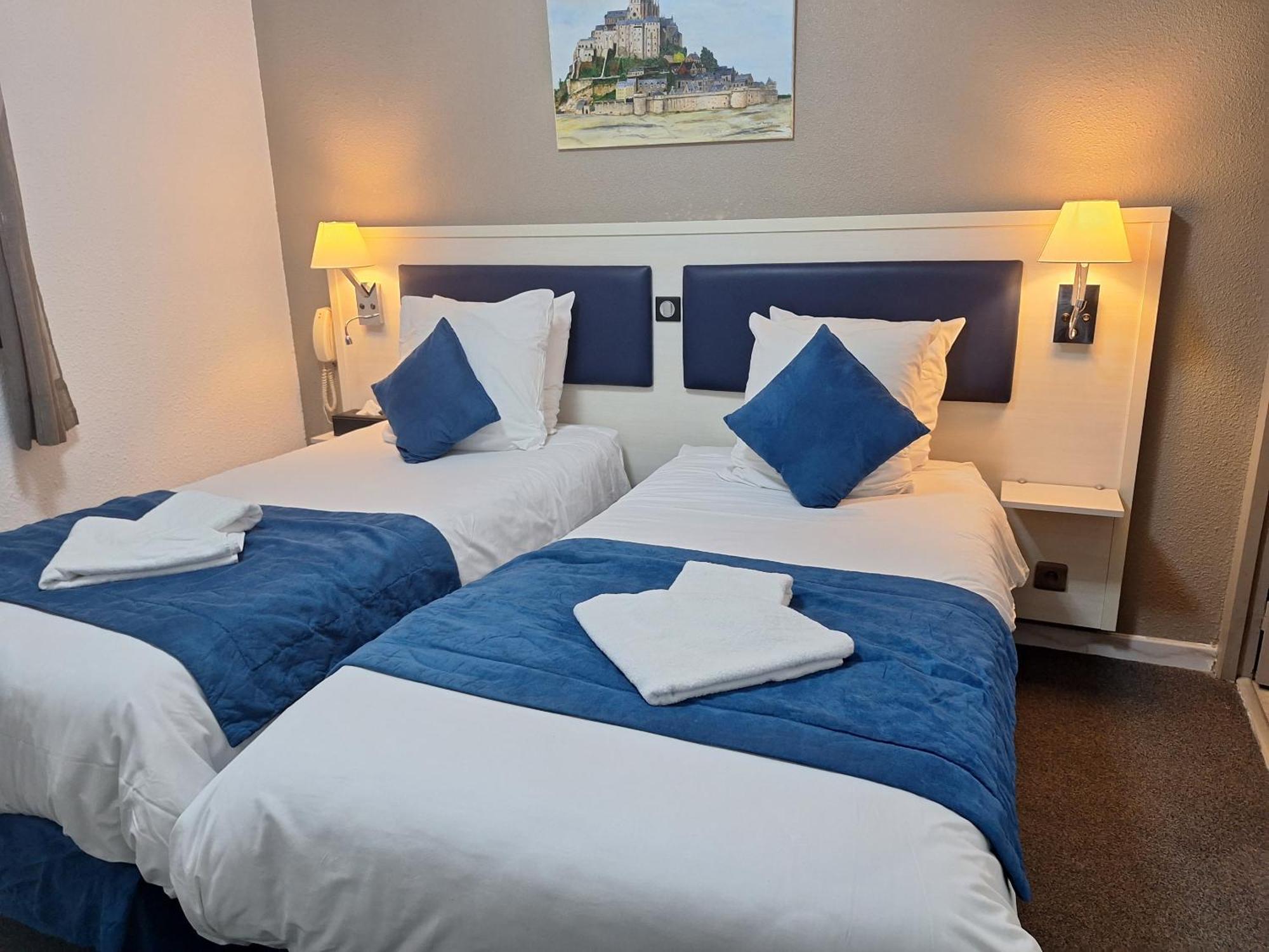 Hotel Les Alizes Puget-Théniers Room photo